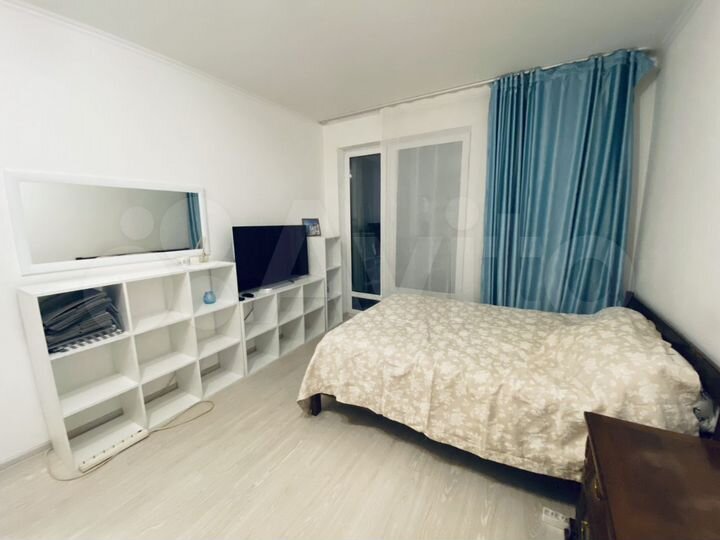 1-к. квартира, 40 м², 13/23 эт.