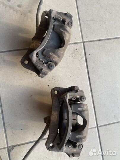 Задний суппорт левый правый Тойота Прадо 120 \ 150