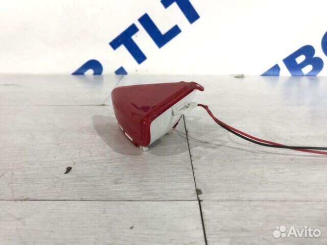 Плафон обшивки двери перед лев KIA sorento 2 2.4 ат