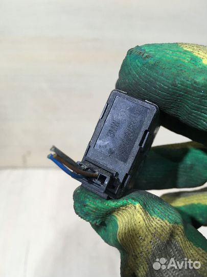 Гнездо AUX IN BMW F10