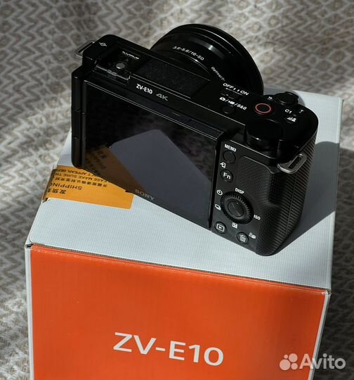 Беззеркальный фотоаппарат sony zv-e10 kit