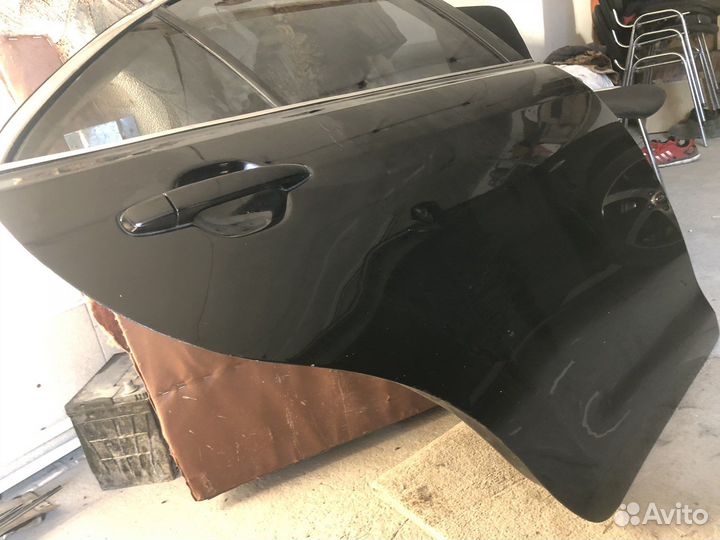 Дверь правая задняя Toyota camry 40