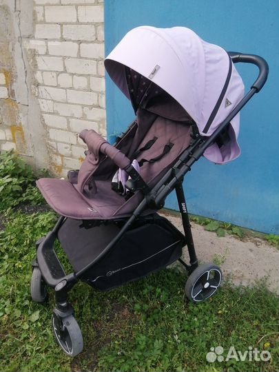 Продам прогулочную коляску