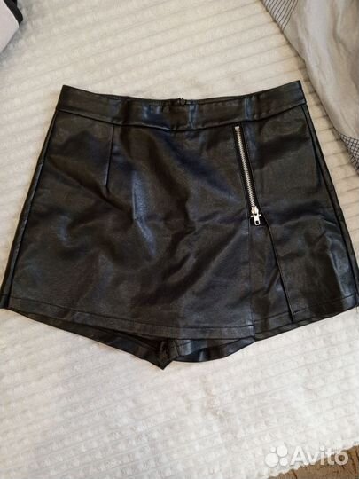 Кожаная шорты-юбка