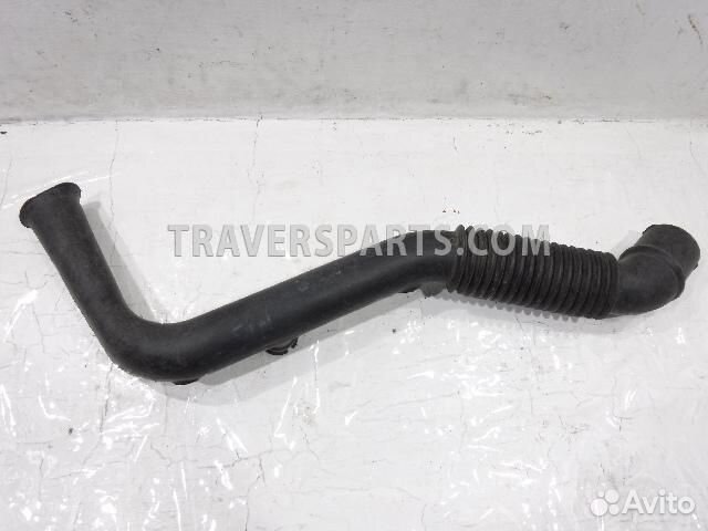 Патрубок воздушный Ниссан