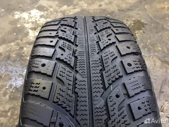 Kumho I'Zen RV KC15 235/65 R17