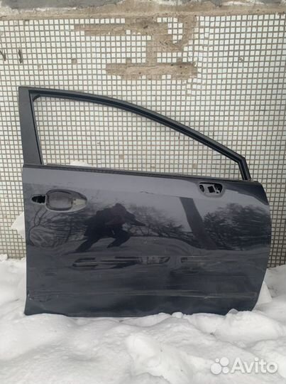 Дверь передняя правая subaru xv