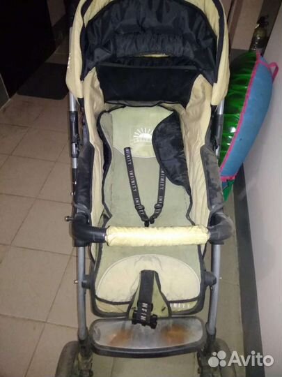 Прогулочная коляска