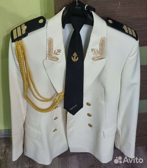 Парадная форма старшего помощника капитана