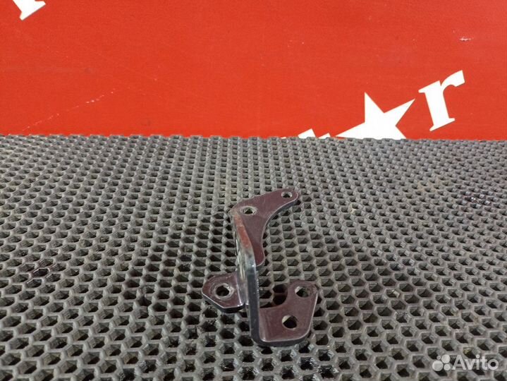 Кронштейн электромагнитного клапана