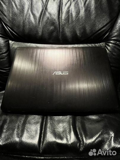 Ноутбук asus R541N