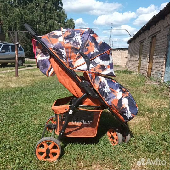 Прогулочная коляска