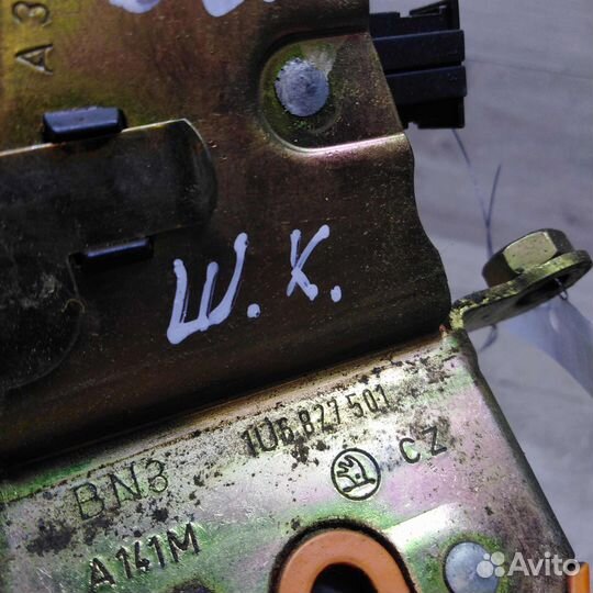 Замок багажника Skoda Octavia Tour до рест