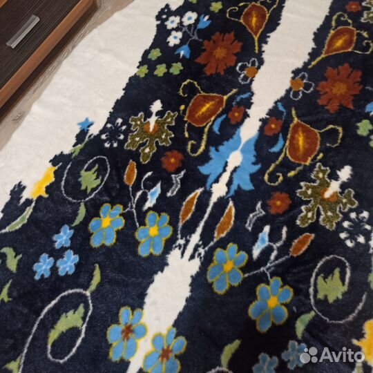 Ковер декоративный