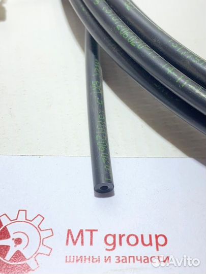 Трубка топливная