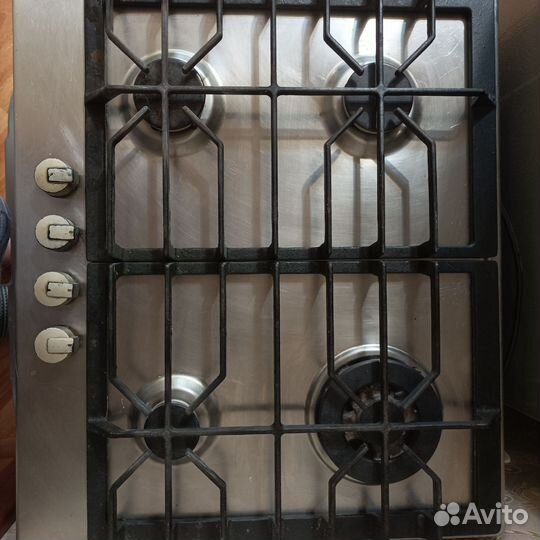 Газовая варочная панель Electrolux 4 конфорки