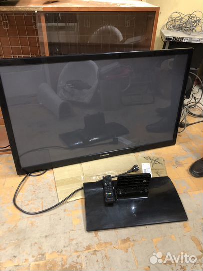 Телевизор Samsung 43