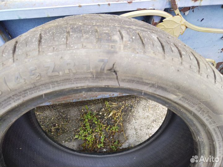 Altenzo Sport Comforter 235/45 R17