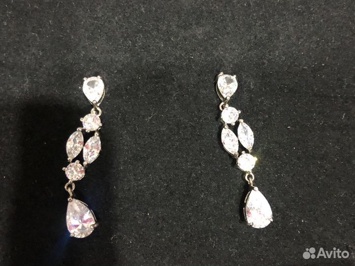 Комплект колье и серьги Swarovski