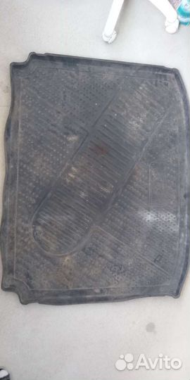 Автомобильные коврики рез. и летние Peugeot 308