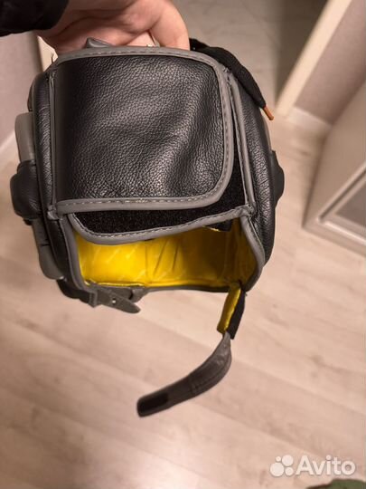 Боксерский шлем everlast с бампером