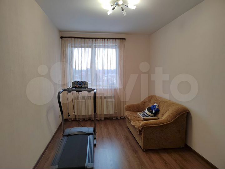 Коттедж 270 м² на участке 12 сот.