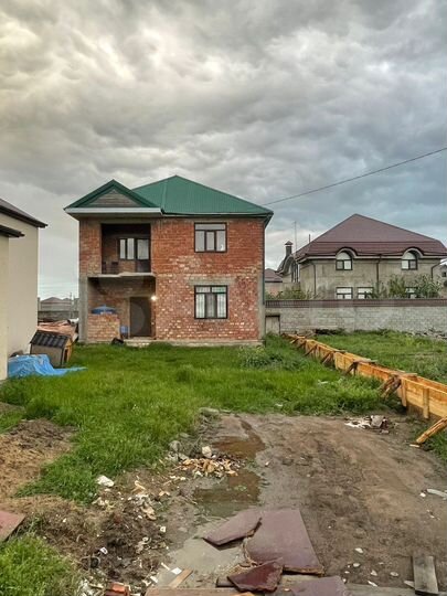 Дом 70 м² на участке 4 м²