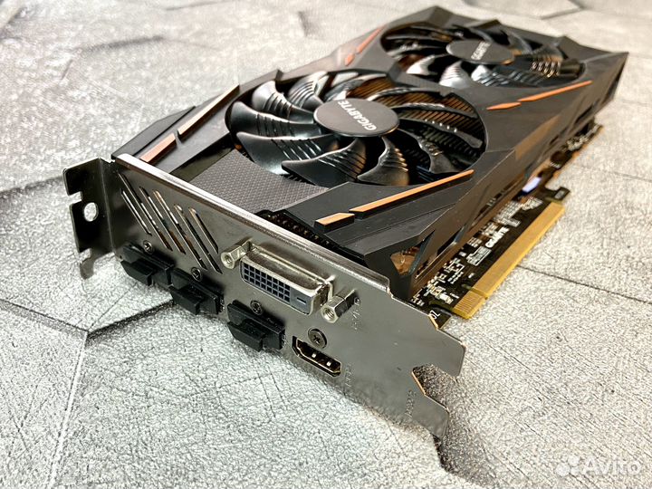 Видеокарта 8 GB gigabyte AMD Radeon RX 580 gaming