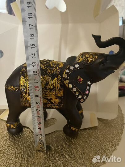 Статуэтка слон