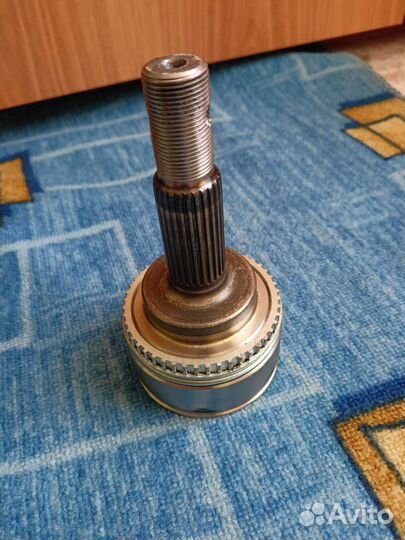 Шрус (граната) на Авенсис т220