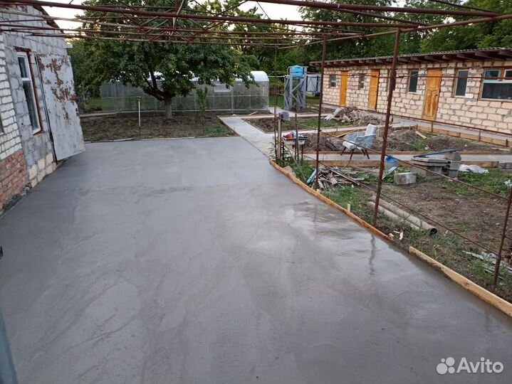 Бетонирование двора