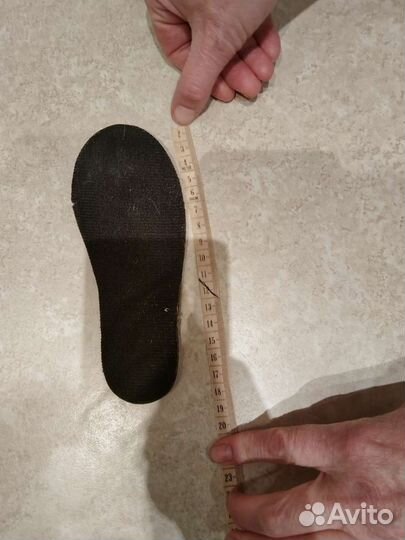 Роликовые коньки