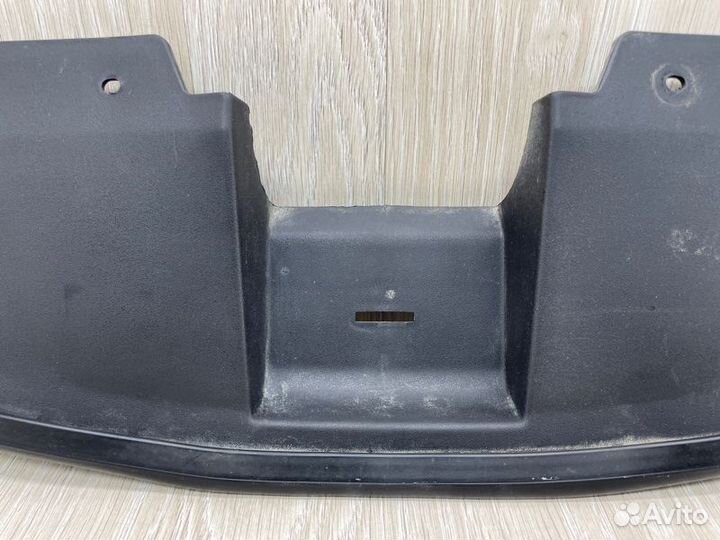 Кожух замка капота Kia Rio 4 FB 1.4