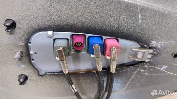 Антенна BMW X1 (F48), 2017