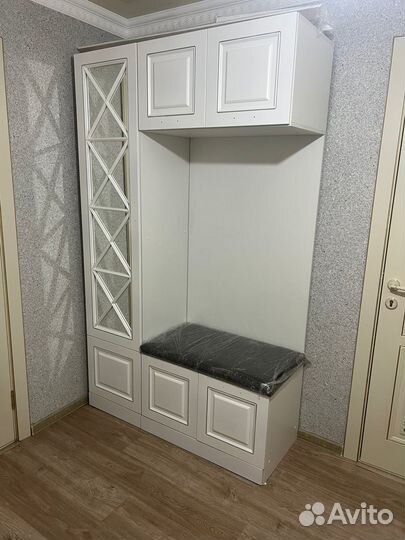Шкаф в прихожую