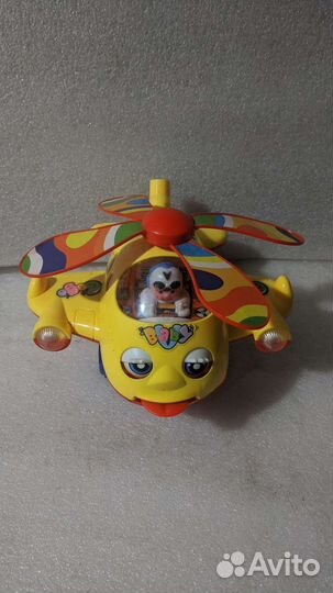 Игрушки (домик кукольный, кукла гдр, кубики