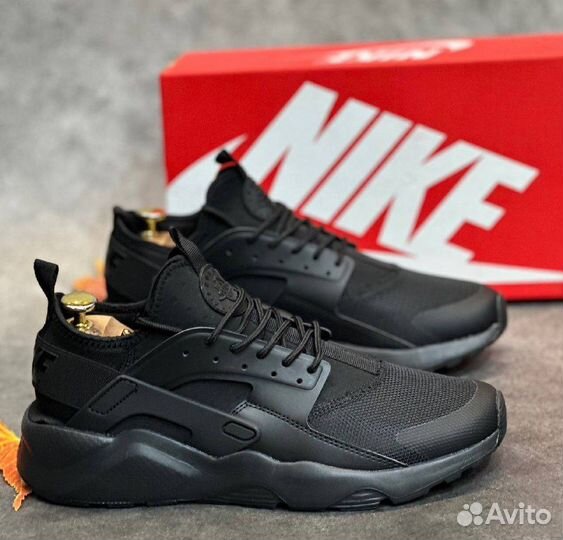 Nike air Huarache чёрные разм. 41