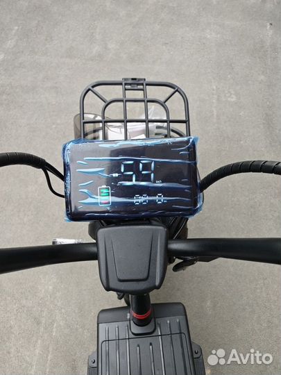 Скутер с педалями электрический 500W