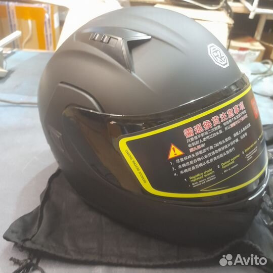 Мотошлем новый