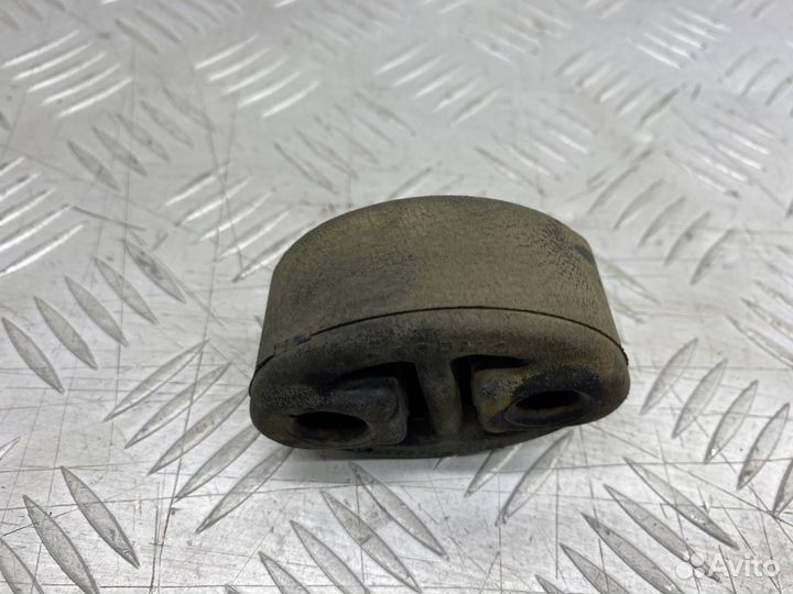 Б/У подушка глушителя (крепления, кронштейн