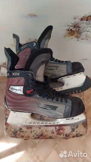 Хоккейные коньки bauer