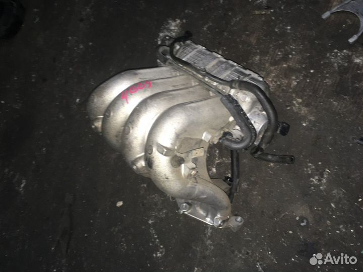 Коллектор впускной 4G69 (Mitsubishi Outlander)