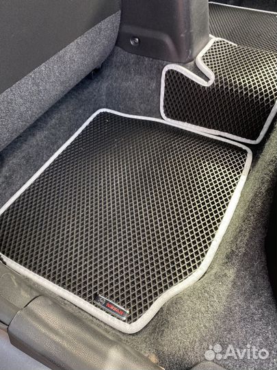 Индивидуальные автомобильные коврики EVA