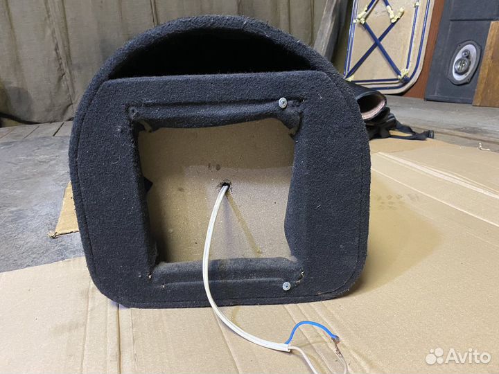 Сабвуфер supra