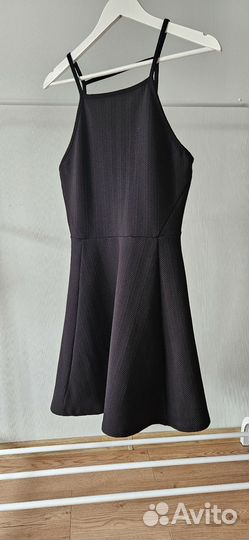 Платье с открытой спиной