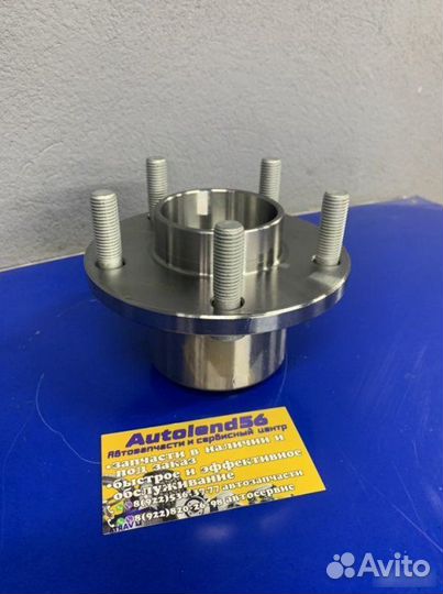 Ступица передняя Ford Focus 2 2007-2011