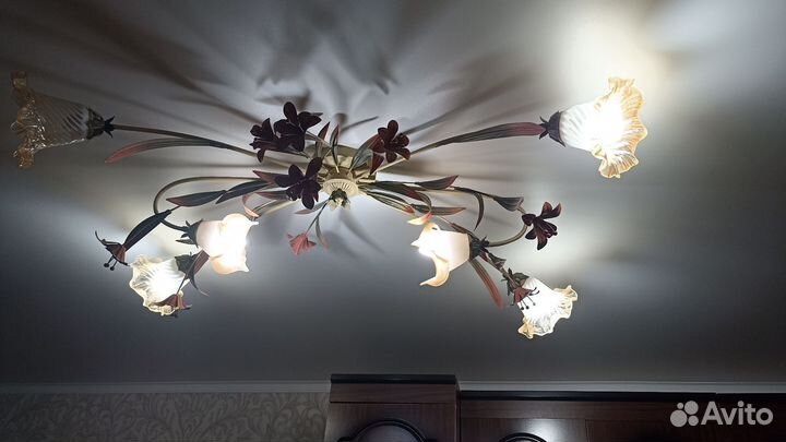 Люстра потолочная подвесная бу
