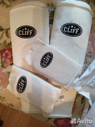 Кимоно для каратэ, защита на ноги, руки, шлем