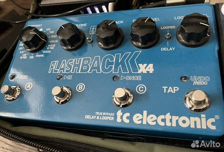TC Electronic Flashback Delay X4
