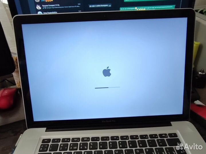 Mac book pro A1286 core i7, 8gb, 120gb ssd